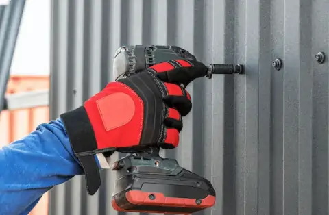 Travaux de zinguerie au Pallet